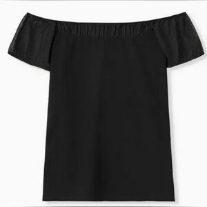 Torrid Black Off Shoulder Foxy Tee Sz 2 BNWT